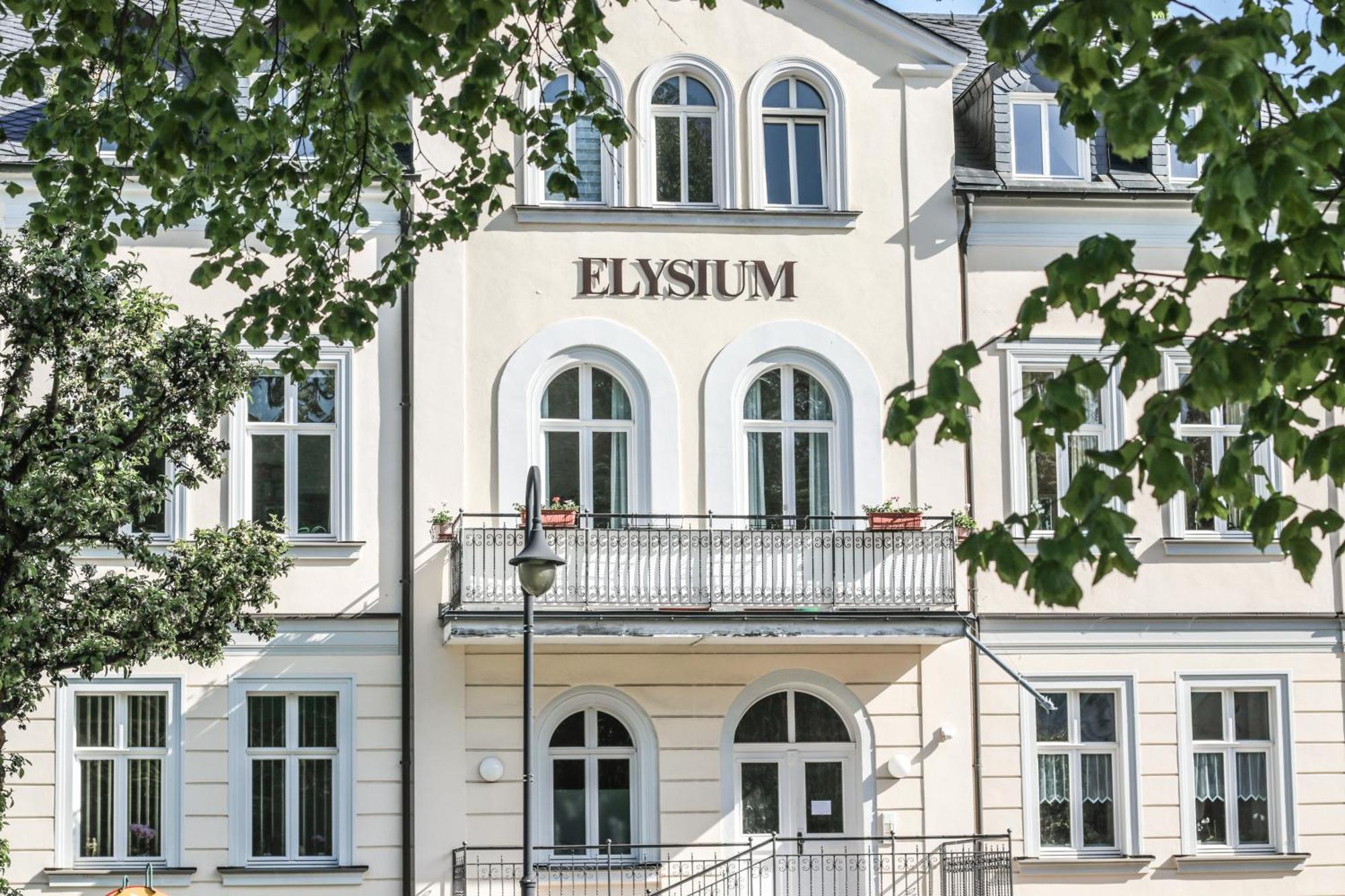 Apartment Elysium Am Rosengarten Bad Elster Eksteriør billede
